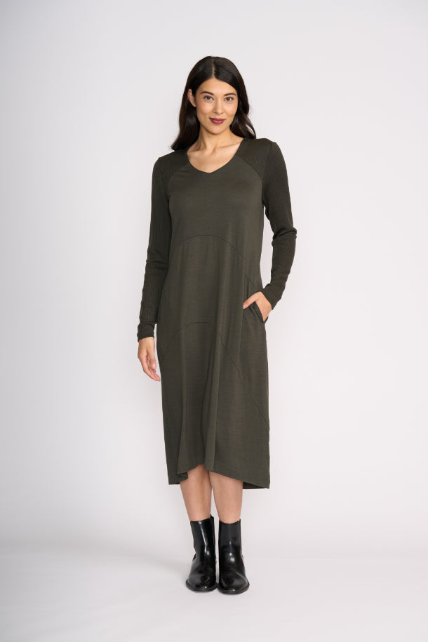 FOIL Upper Cut Dress in Olive