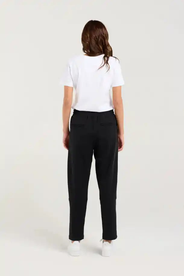 Blackstone Greenwich Panelled Pant in Black