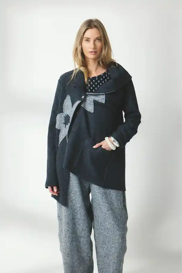 Valia Michelia Coat in Grey