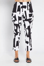 Philosophy 7/8th Easy Pant in Avante