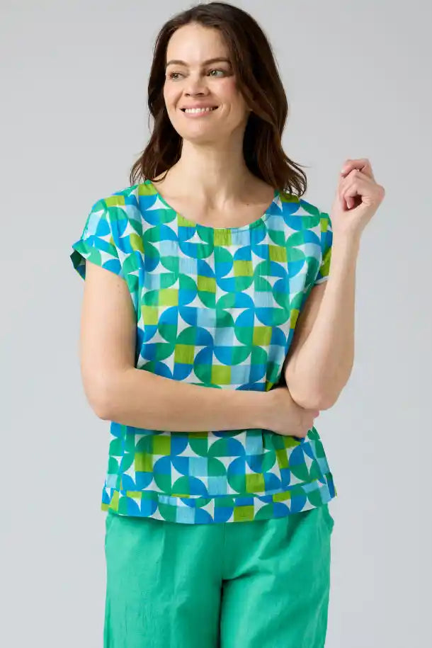 Cake Vicky Round Neck Tee in Green, Blue and White