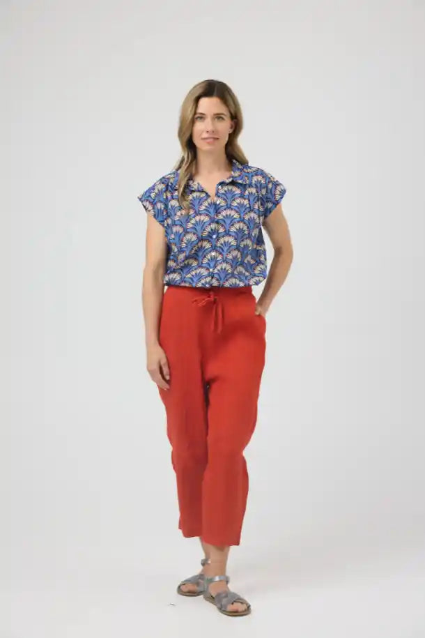 Cake Barrel Pant in Red