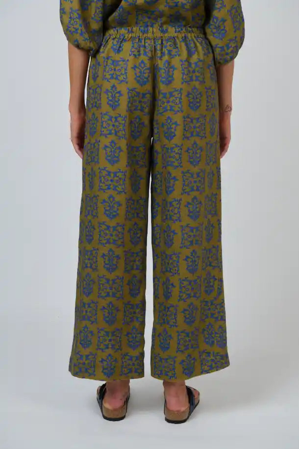 Naturals Motif Linen Pants in Olive Green, Mustard and Royal Blue
