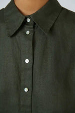 Naturals Topiary Linen Top in Olive Green