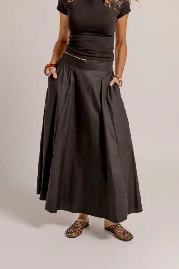 Lulalife Azure Plain Black Skirt