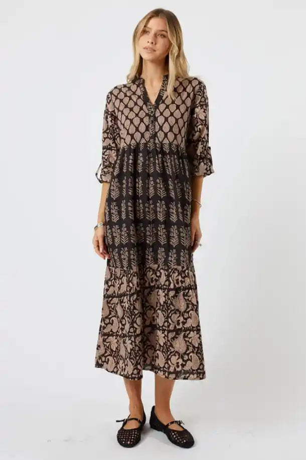 Lulalife Blythe Midi Dress in Espresso