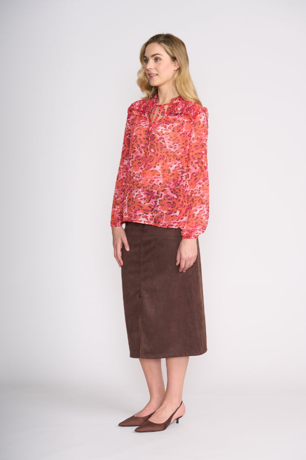FOIL Stepping Out Blouse in Wildlife