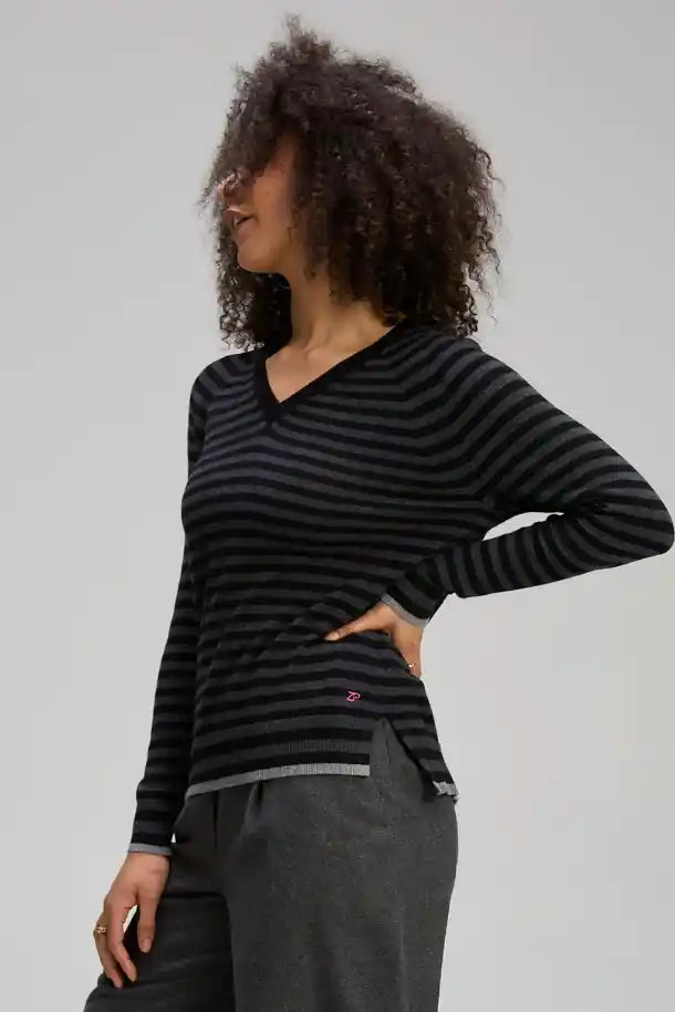 Zaket & Plover Stripe V Essential Jumper in Black & Grey Stripes