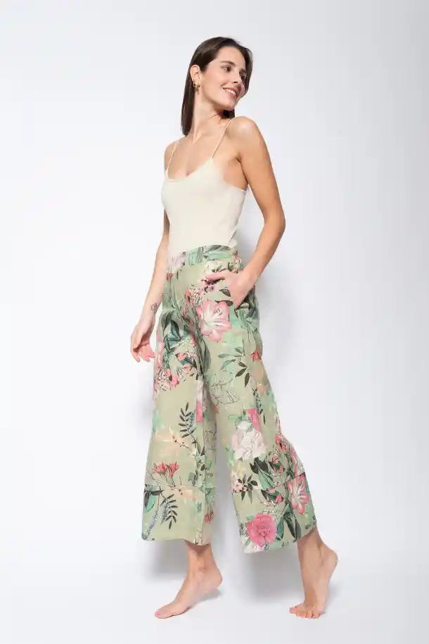 Blueberry Italia Floral Linen Pant in Sage Floral