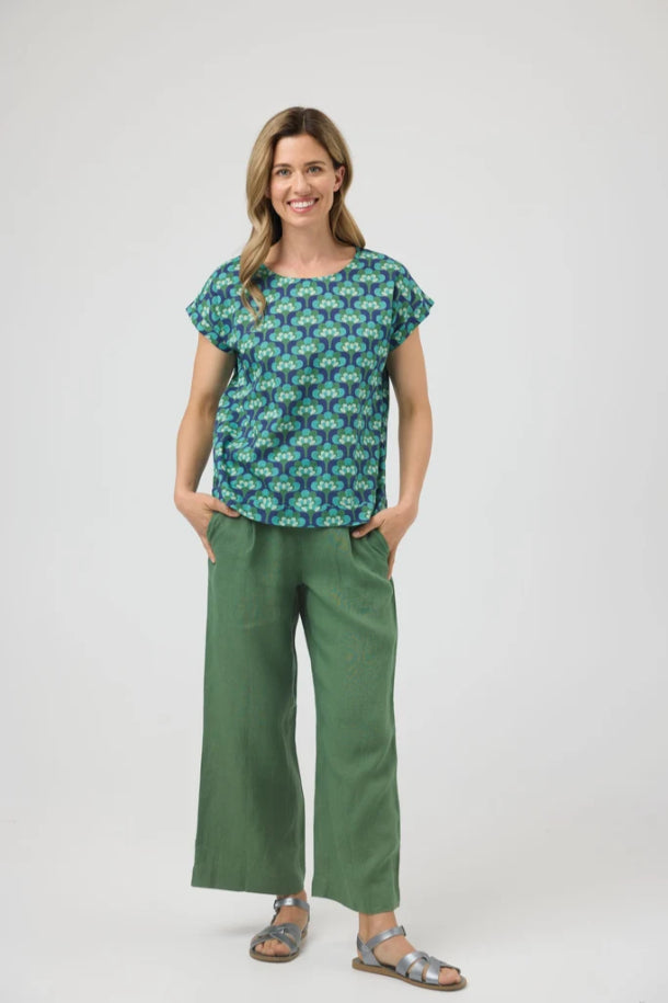 Cake Vicky Round Neck Top in Broccoli