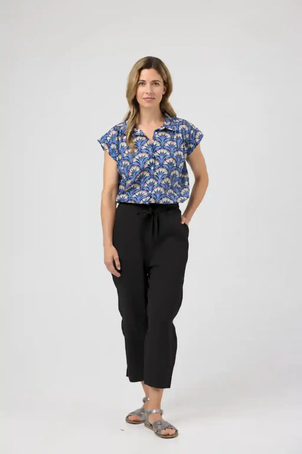 Cake Barrel Pant in Black