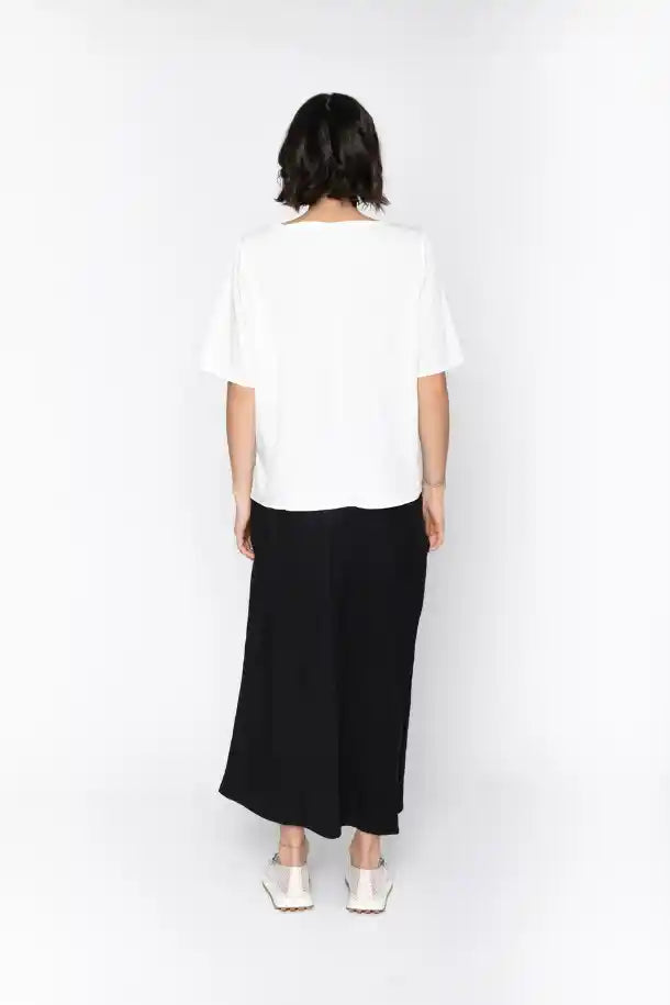 Blacklist Dallas Top in White with Black Trim