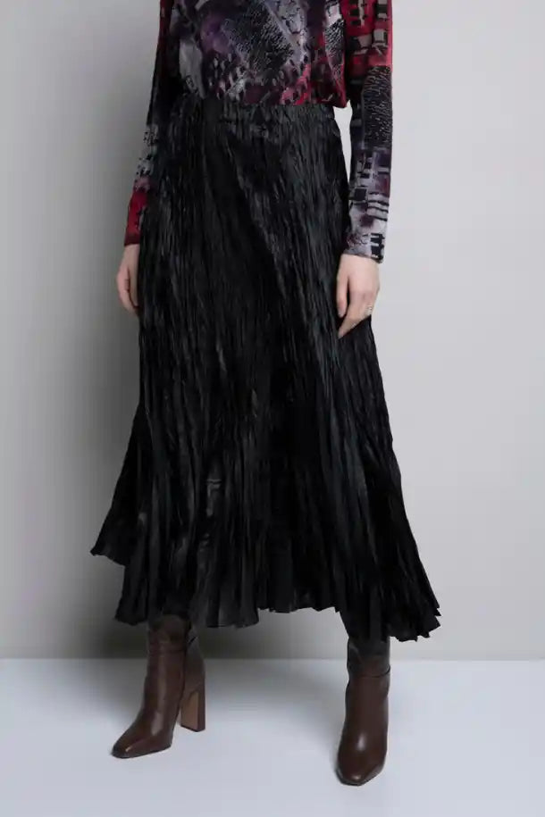 Picadilly Crinkle Long Skirt in Black