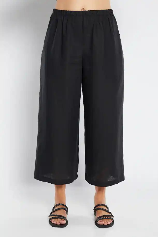 Philosophy Havana 7/8th Wide Leg Pant in Black