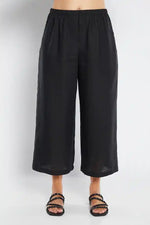 Philosophy Havana 7/8th Wide Leg Pant in Black