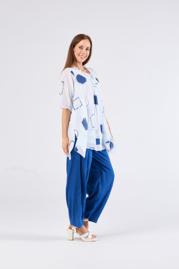 au hazard d’un voyage Long Barrel Leg Pant in Blue