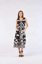 au hazard d’un voyage Print Cotton Dress in Black, Cream Check Stripes
