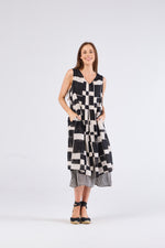au hazard d’un voyage Print Cotton Dress in Black, Cream Check Stripes