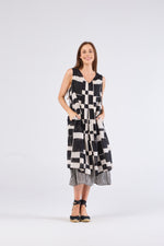 au hazard d’un voyage Print Cotton Dress in Black, Cream Check Stripes