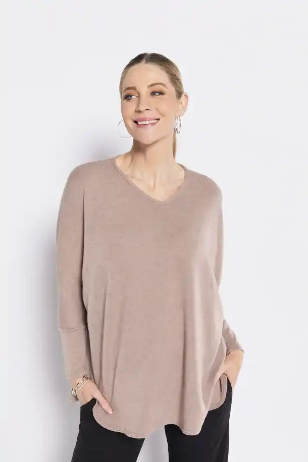 Philosophy Squire V-Neck Cocoon Top in Fawn